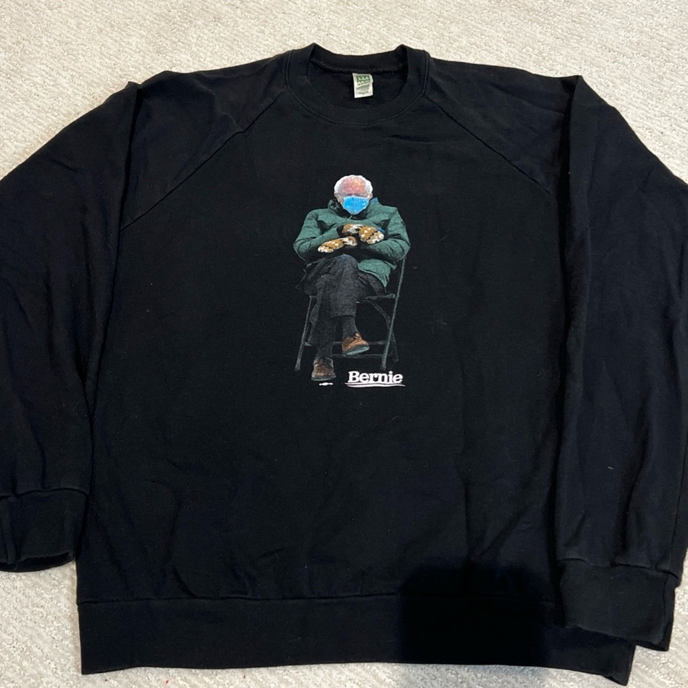 Bernie Sanders Inauguration Mittens Mask Meme Sweatshirt 100% organic cotton Med